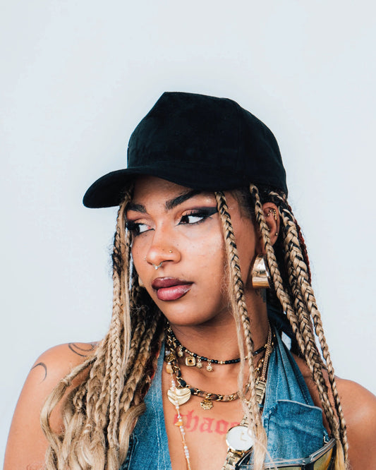 "Univers" - Casquette Noire MoonUnivers